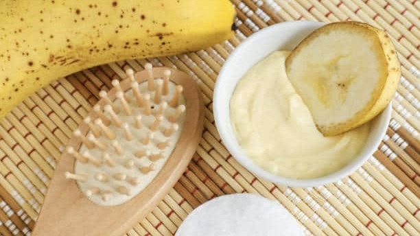 5-diy-μάσκες-μαλλιών-μπανάνας-59904