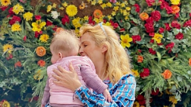 η-κόρη-της-τζένης-μπότση-σπρώχνει-το-κα-63158