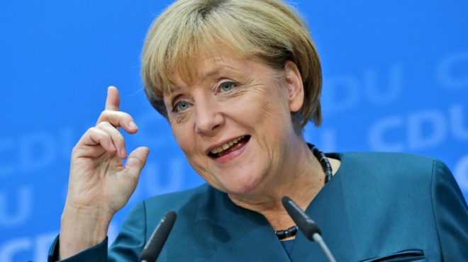 στην-μέρκελ-το-βραβείο-του-οηε-για-τους-66472