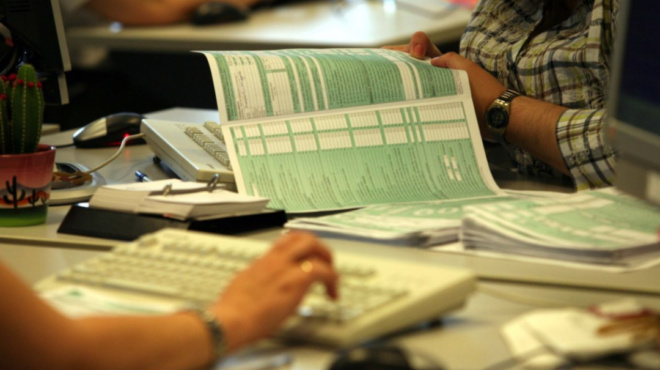 ποιοι-μπαίνουν-στο-μάτι-της-εφορίας-78497