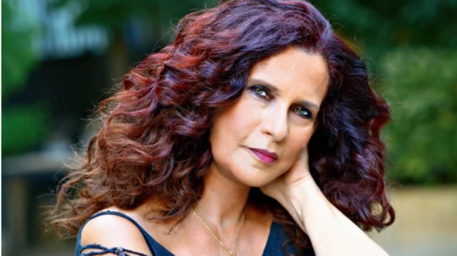 πωλίνα-η-γυναίκα-μύθος-των-80s-ο-γιος-με-άλ-68066