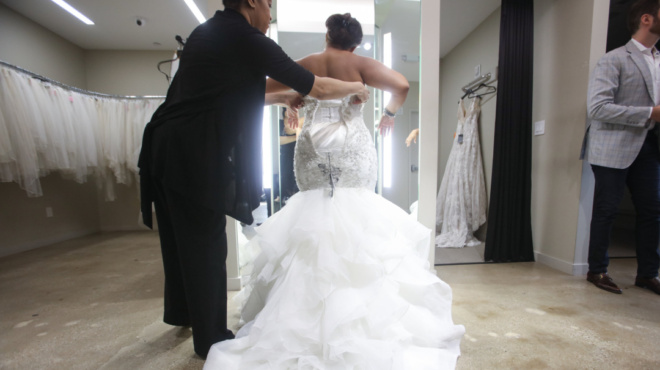 προσέβαλαν-μια-γυναίκα-σε-κατάστημα-ν-70865