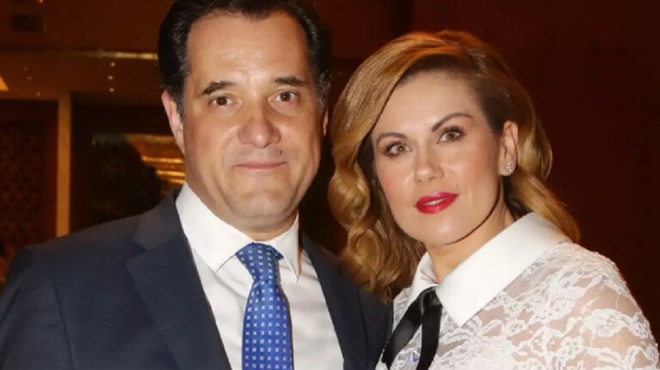 ευγενία-μανωλίδου-το-τεράστιο-έμφυτο-77755