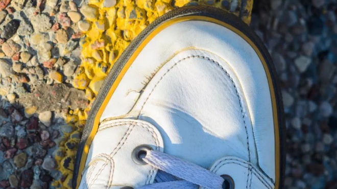 ραγάδες-στα-παπούτσια-το-κόλπο-για-68415