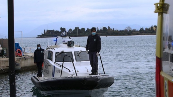 πρέβεζα-σήμα-κινδύνου-από-ιστιοφόρο-μ-71843