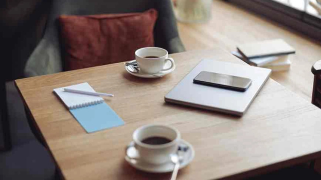 έδιωξαν-ηλικιωμένο-από-καφετέρια-στη-85200