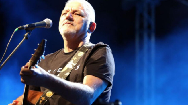 νίκος-πορτοκάλογλου-ποζάρει-με-τη-σύζ-81929