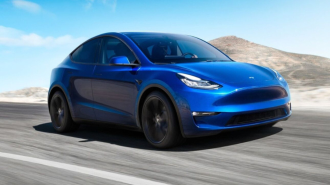 αυτοκίνητο-tesla-εκτός-ελέγχου-σκοτώνει-δ-88684