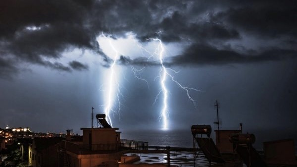 καιρός-βροχές-από-το-απόγευμα-στα-δυτι-86822