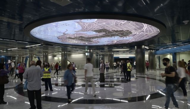 ύμνοι-του-reuters-για-το-μετρό-του-πειραιά-80996