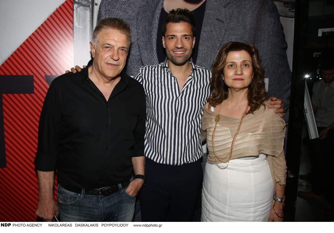 Ο Αργυρός με τους γονείς του