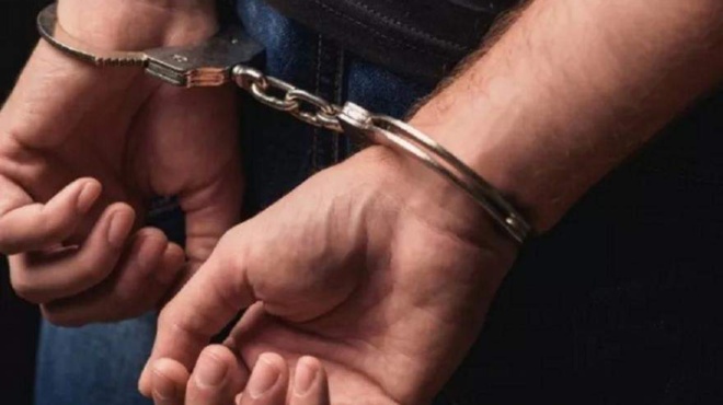 ιωάννινα-χειροπέδες-σε-17χρόνο-για-σεξο-90078