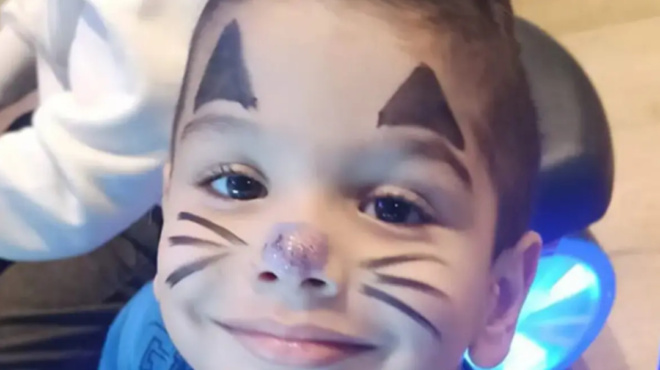 σπαρακτικό-αντίο-της-χαροκαμένης-μητ-100997