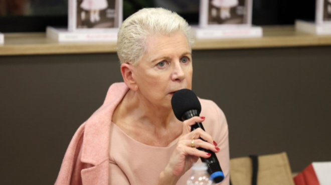 τους-πετσόκοψε-η-ακρίτα-πάλι-είπε-αυτό-130471