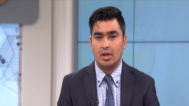 έσπασε-στα-στερεότυπα-ο-ρομά-που-διαπρ-178409