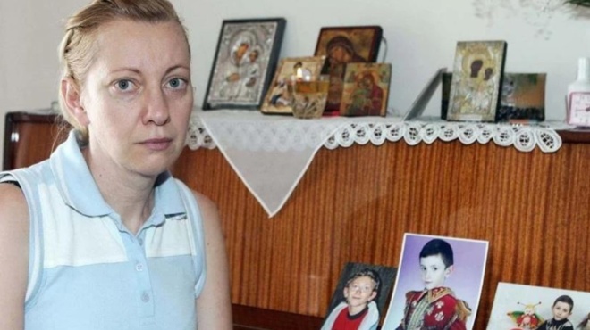 υπόθεση-άλεξ-18-χρόνια-μετά-μια-μάνα-ψάχ-177699