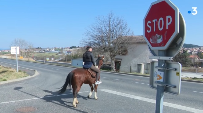 γαλλία-νεαρός-δεν-έχει-λεφτά-για-βενζί-180371