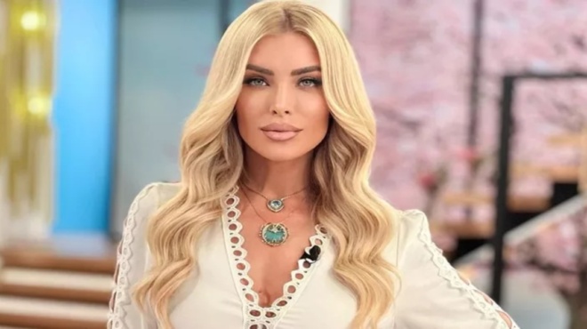 η-κατερίνα-καινούργιου-διαψεύδει-τον-189625