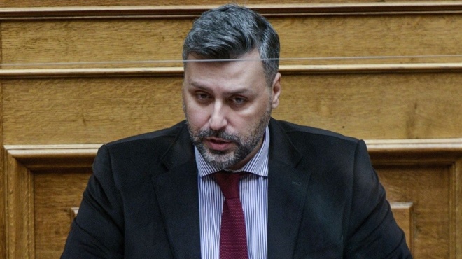 γιάννης-καλλιάνος-έσκυψα-τον-φίλησα-188524