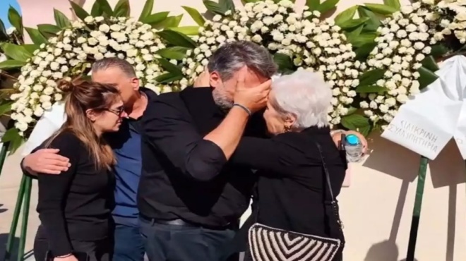 γιάννης-καλλιάνος-συντετριμμένος-στ-189162