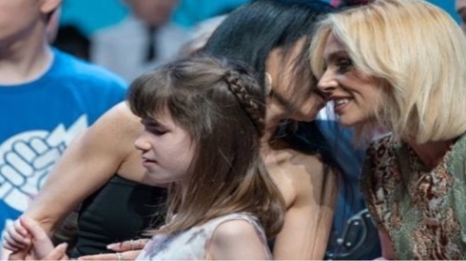 λουκία-κασαμάκη-11χρονη-δίνει-μαθήματα-187745