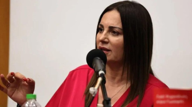 ο-νίκος-πλακιάς-κατακεραυνώνει-τη-βίκ-188453