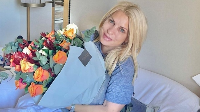 ελένη-μενεγάκη-ξενάγηση-στο-πολυτελέ-183654