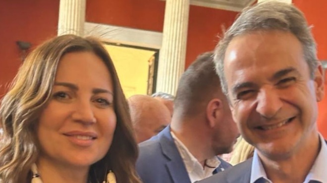 βίκυ-φλέσσα-για-τέμπη-δεν-υπάρχουν-τέ-184145