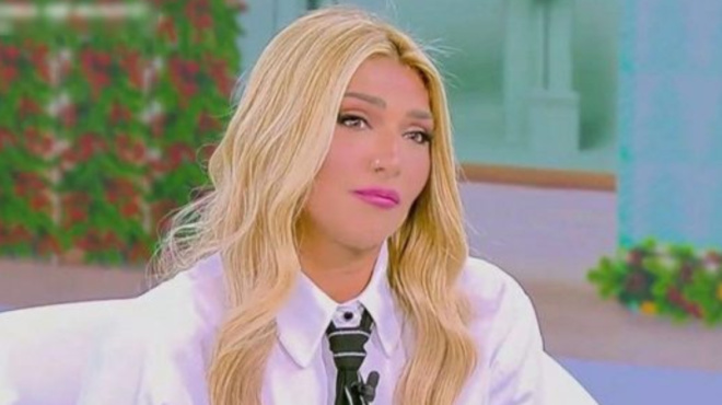 ξέσπασε-η-αγγελική-ηλιάδη-έχω-2-παιδιά-196680