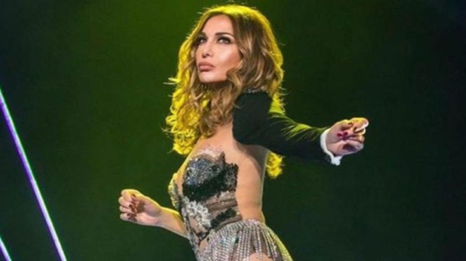 δέσποινα-βανδή-ξεσήκωσε-όλη-τη-μύκονο-191165