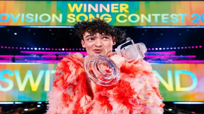 eurovision-2024-ο-ελβετός-έσπασε-το-βραβείο-του-η-viral-192492