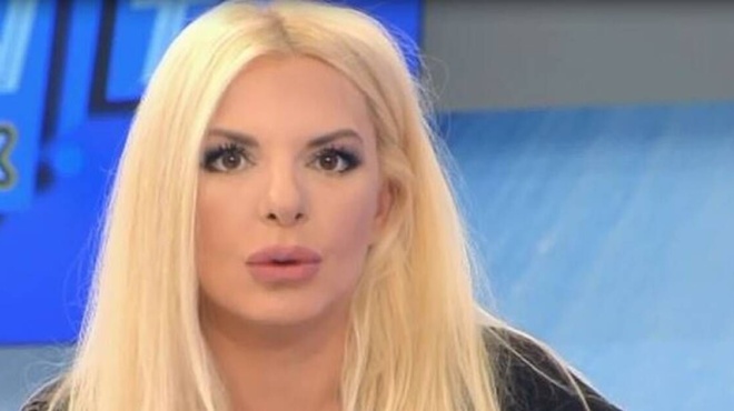 έξαλλη-η-αννίτα-πάνια-στον-αέρα-του-open-κ-195587