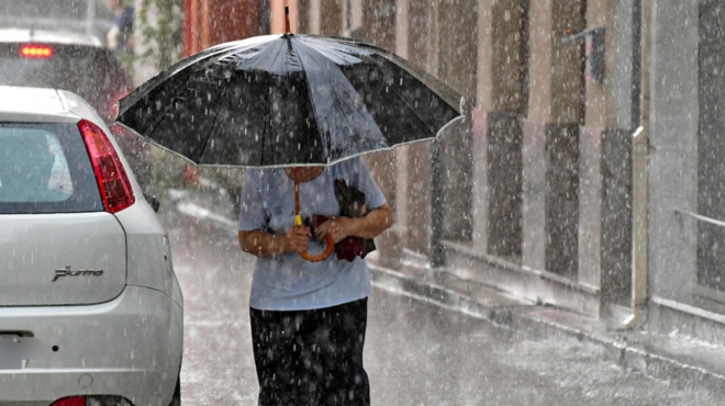 έρχεται-κακοκαιρία-τριήμερο-με-βροχέ-191588