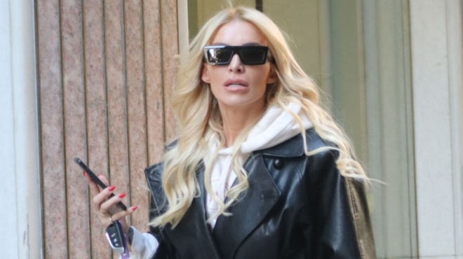 κατερίνα-καινούργιου-βγήκε-για-ψώνια-195499