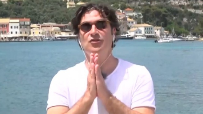 maestro-η-ανάρτηση-του-netflix-και-τα-σχόλια-του-παπ-193336