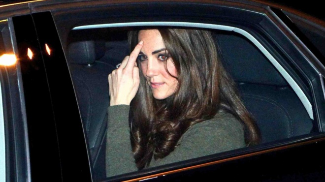 υπό-άκρα-μυστικότητα-η-πρώτη-έξοδος-196350