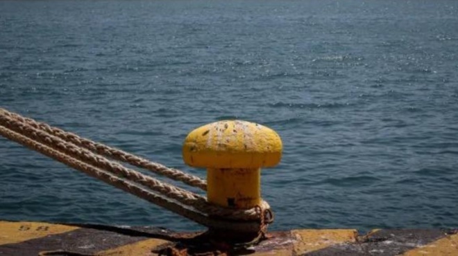 πειραιάς-μηχανική-βλάβη-σε-πλοίο-με-εκ-191307