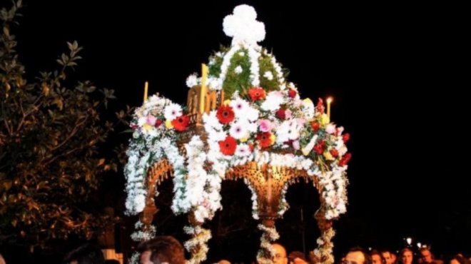 περιφορά-του-επιταφίου-η-μοναδική-στι-190876