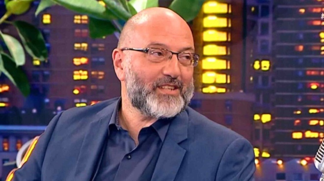 προφητικός-ο-σάκης-αρναούτογλου-το-2186-196305