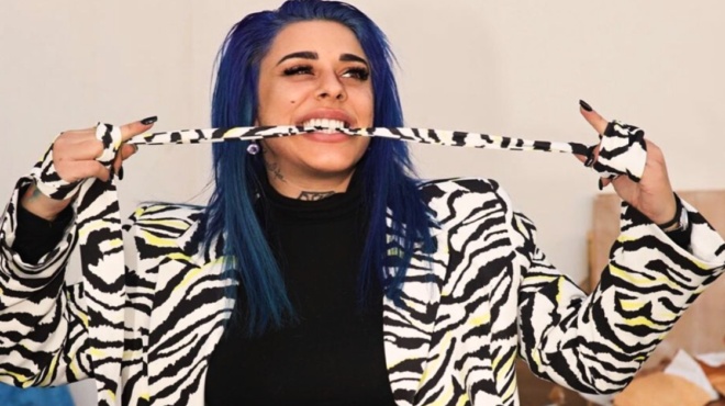 έξαλλη-η-super-κική-με-τους-followers-της-παρατάω-τ-193007