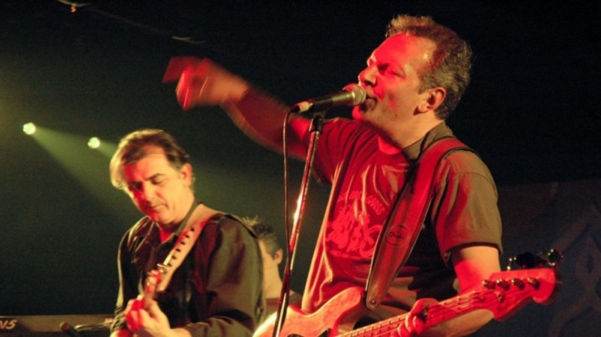 θρήνος-στην-ελληνική-μουσική-σκηνή-πέ-191010