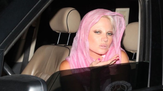 με-την-αξία-της-το-τεράστιο-και-υπερπολ-193359