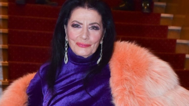 ζωζώ-σαπουντζάκη-πουλάει-τη-θρυλική-β-191963