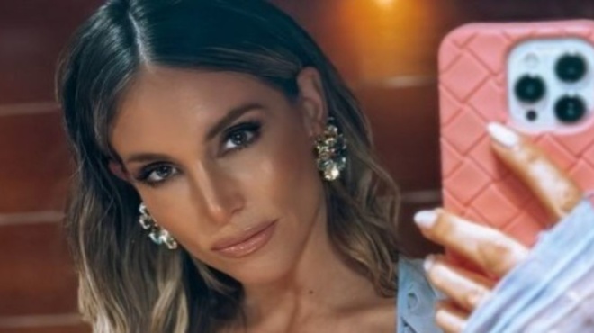 τρελή-και-μαγεμένη-η-αθήνα-οικονομά-202853