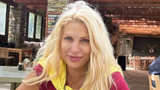 χωρίς-μακιγιάζ-και-φίλτρα-η-ελένη-μενε-196997