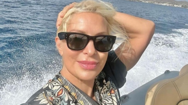 ελένη-μενεγάκη-άλλη-μια-μέρα-στον-παρ-202091