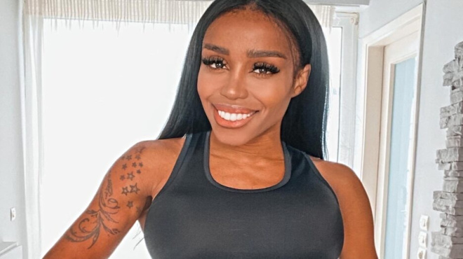 ελίζαμπεθ-ελέτσι-ο-γιώργος-λιάγκας-έ-200377