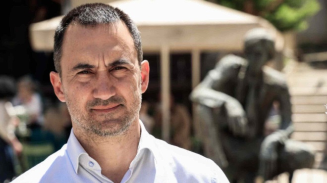 συντετριμμένος-ο-αλέξης-χαρίτσης-για-198150