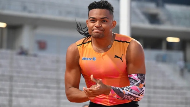 μόνο-περηφάνια-ο-ιπτάμενος-εμμανουήλ-203186