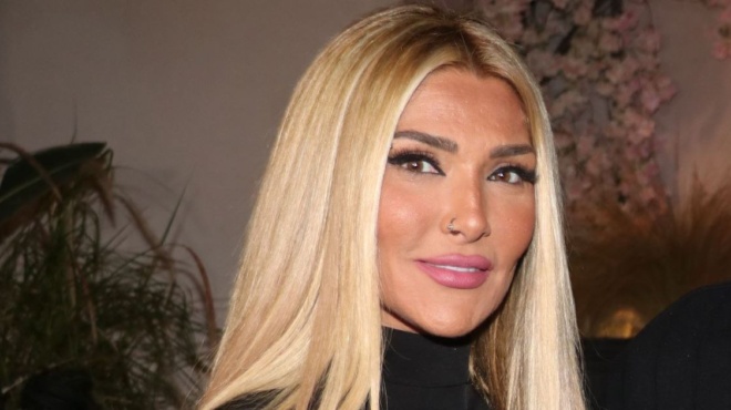 κούκλος-ίδιος-ο-μπαμπάς-του-ο-γιος-της-197572